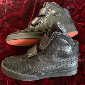 Nike Flystepper 2K3 QS PREMIUM